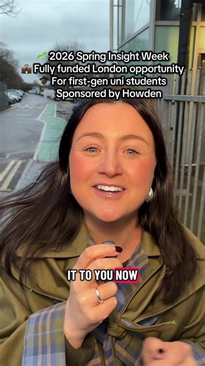 Want a fully funded Spring 2026 insight week in London? This is the official prize for Target Jobs’ Undergraduate of the Year Award – Celebrating Social Mobility, sponsored by Howden 🏢. Open to first-year students from social mobility backgrounds - first in family to go to uni.✨ Comment HOWDEN and we will send you all the info ☺️