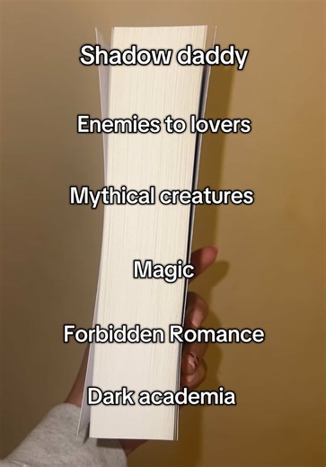 Dark academia Harry Potter energy mixed with spicy, enemies-to-lovers Fourth Wing vibes?? Say less 😍 #FourthWingVibes #RomantasyReads #BookTokMadeMeReadIt #EnemiesToLovers #FantasyRomance