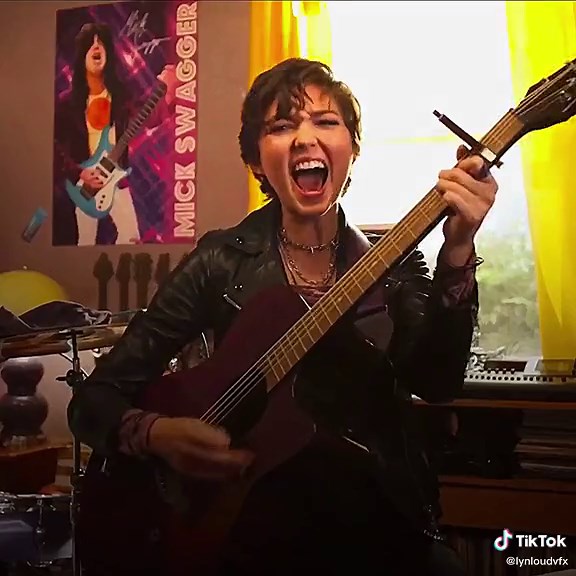 Luna Loud and Lynn Loud Edit | Girlfriend Moments