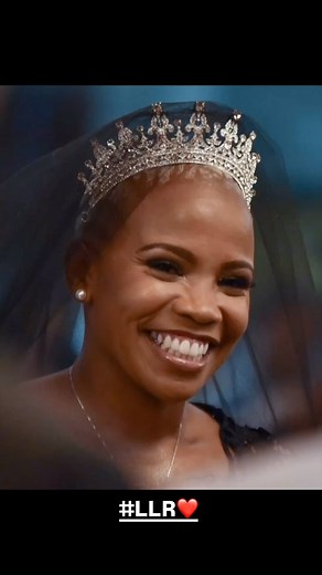 Ray Singleton - Transformation Coach on Instagram: "She’s been rejoicing for 2 years now! I thank God for the time we spent together, the lives you’ve touched, & the people you’ve inspired! Keep singing and shouting the victory Superwoman ❤️ We love you down here! #LLR"