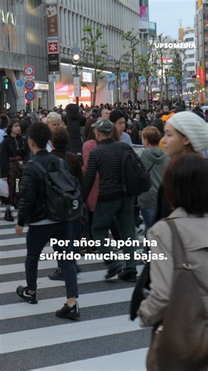 8.9K views · 149 reactions | Japón es uno de los países con más intentos contra la vida del mundo. Sin embargo, encontraron una forma inaudita de frenar esto. Colocando luces LED azules en estaciones de trenes y metros. Pero ¿cómo el color azul puede salvarnos la vida? ¿Por qué Japón usa luz LED para evitar que las personas terminen con su vida? | Saber + | Facebook