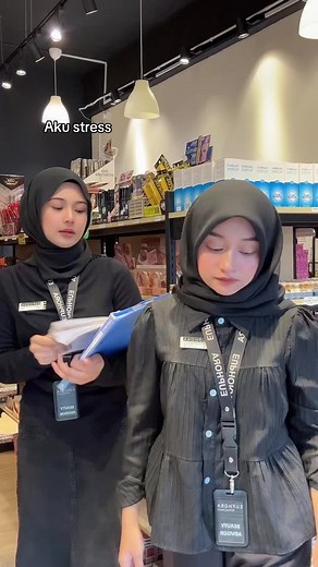 Inspirasi Makeup Ala Euphoria: Tutorial Mekap Simple