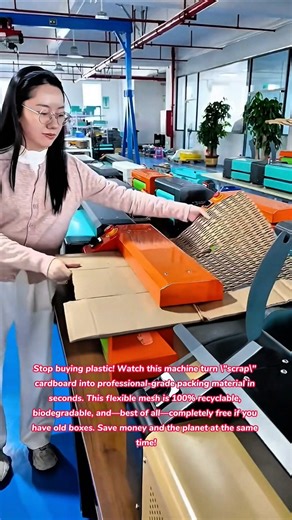 Trash to Treasure! 📦♻️ The Eco-Friendly Bubble Wrap Machine #how #diy #tools #recycling #packing