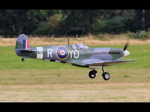 MICK REEVES 1/4 SCALE RC SPITFIRE - 100cc TURNIGY ELECTRIC MOTOR - STOW MARIES AERODROME # 1 - 2021