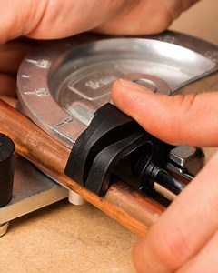 455K views · 292 reactions | Make Your Own Copper Pipe Towel Rack | DeMilked | Facebook