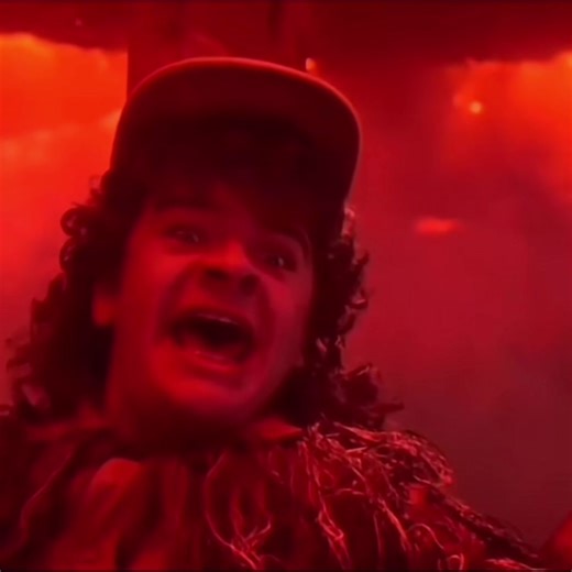 Jonathan's Heroic Save in Stranger Things