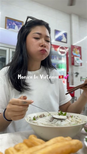 Phở Hòa Pasteur បេីកតាំងពីឆ្នាំ 1968! #pho #vietnamtrip #saigon #whattodoinvietnam #vietnamesefood | Monicasthoughts - គំនិតរបស់ម៉ូនីកា