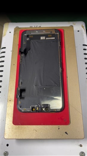 Repair Glass #repairglassiphone #serviskacalayar #lcdiphone #smartphone #gadgetreapir