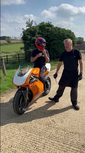Ducati 748 R test.