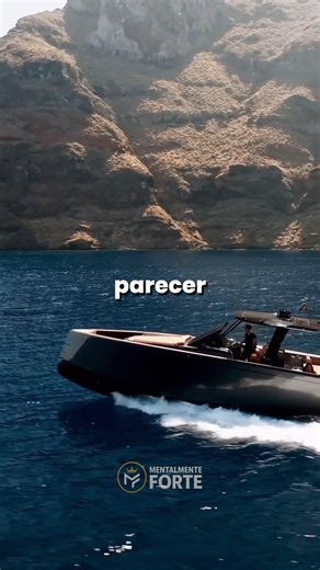 Mentalmente Forte on Instagram: "Riqueza não começa no bolso. Começa no controle. 1️⃣ Não mude o padrão de vida rápido demais Dinheiro novo com mentalidade velha vira problema. Antes de subir o padrão, domine os gastos. 2️⃣ Não se endivide para parecer rico Luxo financiado é pobreza disfarçada. O verdadeiro milionário é discreto e estratégico. 3️⃣ Escolha bem com quem você casa Parceiro errado destrói mais patrimônio que crise econômica. Riqueza se constrói em equipe — ou não se constrói. 4️⃣ Nu