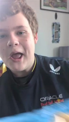 Lime flavoured walkers crisp review@AV🏉