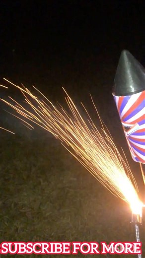 Jumbo maverick firework rocket #pyro #fireworks #rocket