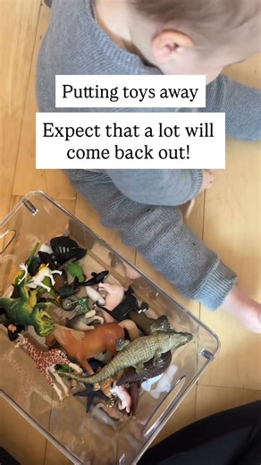Introduce Montessori to your toddler with practical life #montessoritoddler #montessori