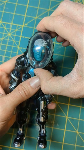 Attaching the dome on Cosmic Legions action figures. #cosmiclegions #mythiclegions #actionfigures
