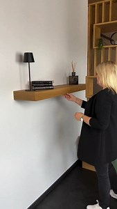 German furniture maker @teambalzwerk designed this floating shelf with a hidden storage solution! Thoughts? How cool is that? #smartfurniture #spacesaving #shelf #germandesign #architects_need | Architects need