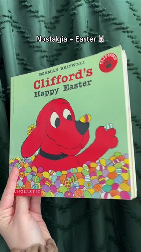 Free shipping on this super fun and nostalgic Clifford Easter Book #clifford #cliffordthebigreddog #easterbooks #kidsbook #eastergiftsforkids