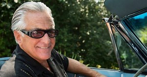 Storage Wars’ Barry Weiss in ICU after serious motorcycle crash – let's send our prayers