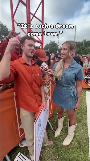 $1.2 million dream for the freshman at Texas 🤘