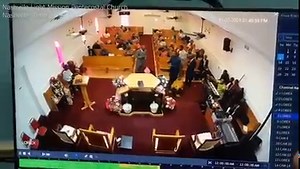 61K views · 1.1K reactions | QUICK THINKING - When a man pulled out a gun and started waving it in the middle of a church service, the pastor quickly jumped into action and tackled the man and brought him to the ground. STORY: https://bit.ly/3o9o84v | WSVN-TV | Facebook