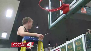 18K views · 168 reactions | Doniphan-Trumbull boys basketball is dangerous. The Cardinals stay undefeated in a 69-55 win over Central City to claim the Louplatte Conference championship! Mason Kern Local4 and Maggie Kastraba Local4 will have your full coverage of this and other conference championships around the area tonight at 10! | KSNB Local4 | Facebook