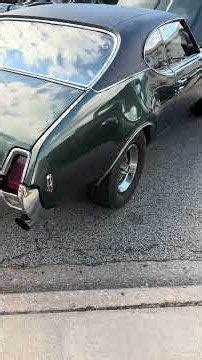 1969 Oldsmobile Cutlass, classic car show, fully restored, pristine condition, show-quality