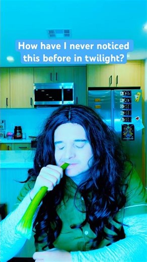 Why did Bella do this in twilight?? #twilight #twilightsaga #bellaswan #kristenstewart