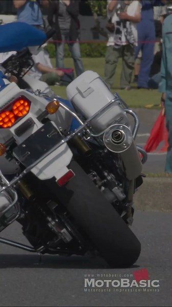 World's Best? 🏆 100% REAL Mastery: Japan's Motorcycle Police on 300kg Honda CB1300P.