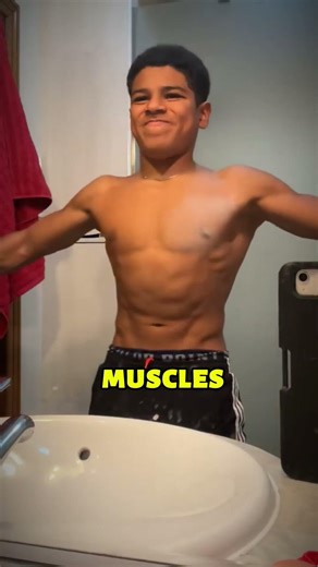 This Is Why You Don’t Overflex 😭 #fairusedisclaimer #commentary #motivation