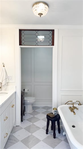 Courtney | diy + thrifted finds on Instagram: "THRIFT FLIP: salvaging an old leaded door ✨ when I was transforming my mother’s bathroom last year, she had this awkward opening separating the bath area from the toilet. I knew I wanted to add character here while still defining the space and after scrolling Pinterest and strolling through my own home, I realized a transom window would be the perfect addition! Thanks to good old @facebook marketplace, I was able to source an old leaded glass door t