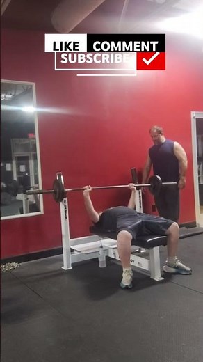1st set of bench press 105lbsx7(12 years old) 77 percent of his max #powerlifting #motivation #gym