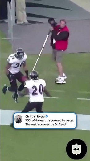 Ed Reed was always a step ahead 🤯
