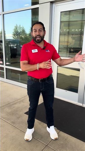 ¡Hola, hola! Rafael Hernández aquí en Capitol Toyota| Salem Oregon