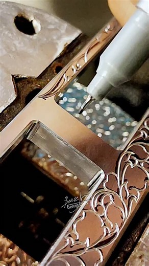 Drawing and engraving my pattern outlines in the F-keys area. #benzjr #handengraving #commission #engraving #keyboard #art #unique #reels #viralreels #viral #preciousmetals #drawing #pattern #outline | Trần Văn Thịnh