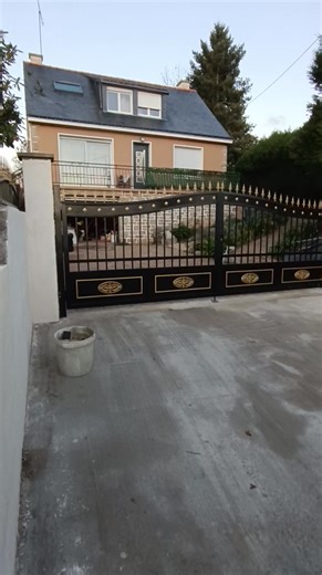 39 reactions · 5 comments | Portail battant de 5 mètres + portillon  06 68 15 99 71 | Siderometal | Facebook