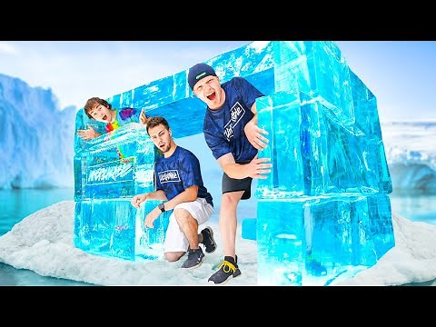 Building An IGLOO FORT Out Of ICE! *CHALLENGE*