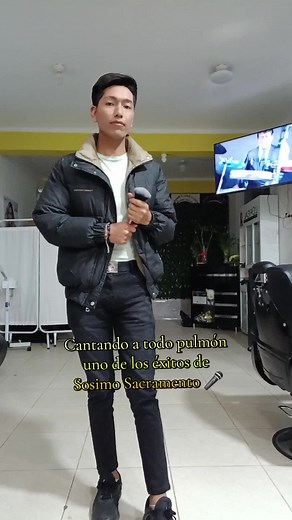 CANTANDO Éxitos de Sósimo Sacramento en Huayno