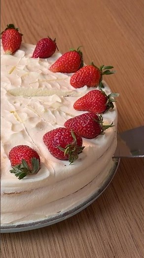 The BEST Strawberry Shortcake 🍓