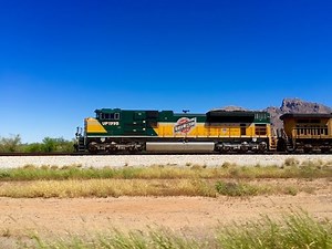 (HD) UP 1995 the CNW Heritage Unit through Southern Arizona! The Chase!