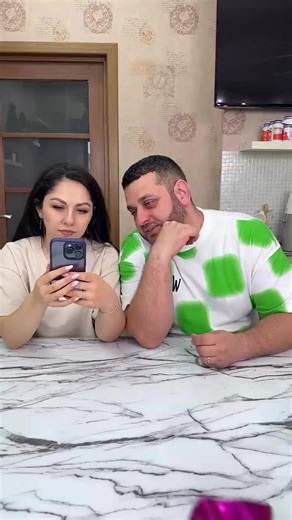 OMG Surprise Challenge: Hilarious Couples Moments
