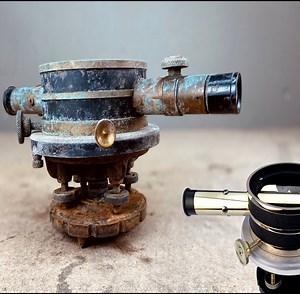 Crusty 1940s Surveyor’s Level Restored to Perfection | Pretty Restoration
