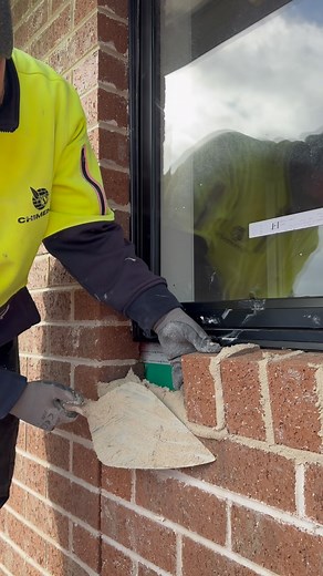 8.6K reactions · 33 shares | Old-school red, fresh white mortar — timeless combo 隣 #masonry #brickwork #bricks #satisfying #bricklayer | Chimento | Facebook