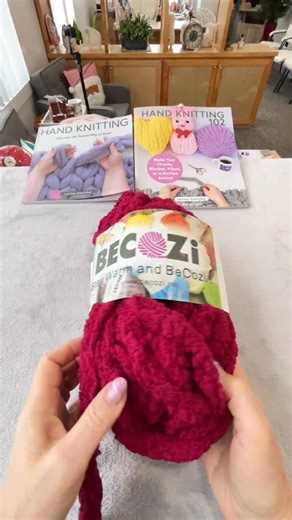 Let’s Hand knit a Bucket Hat! The pattern from a few years ago got very popular this year. Getting BeCozi Chunky chenille: BeCozi.net Video tutorial: https://youtu.be/Qw0GTLPqRkA - #chenilleyarn #handknitting #handknit #chunkyknitting #chunkyknitblanket | BeCozi