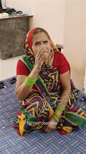 अभई नई नई सास बनी हूँ ताते ना कछू कह रही 😄😂🤣 #GhewarWaliAmma #sasbahu #comedy #funny #BrajBhasha