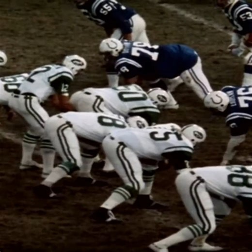 71K views · 986 reactions | 1974-12-14 New York Jets @ Baltimore Colts (Rich Caster 39-yard touchdown pass from Joe Namath) | On this day in Professional Football History | Facebook