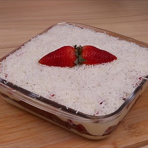 6.5K views · 76 reactions | Powdered milk dessert with strawberries | SuperRecipes | Facebook