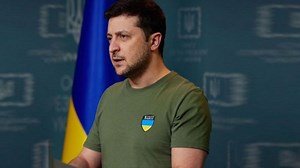 Zelenskiy: Topraklarımız için savaşmaya devam edeceğiz