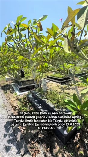 Exploring Lay Yee: Cempaka di Rembulan Spring Lyrics