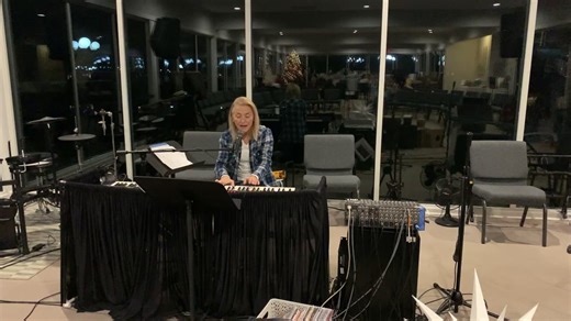 Inner Courts Worship 12-21-25 | Bob Jones Vision Center