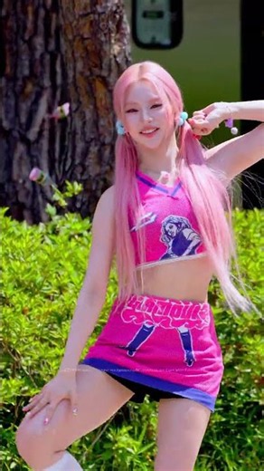 스테이씨 아이사 붐팔라 챌린지 상암mbc미니팬미팅 #아이사 #스테이씨 #isa #stayc #kpop ‪@STAYC‬