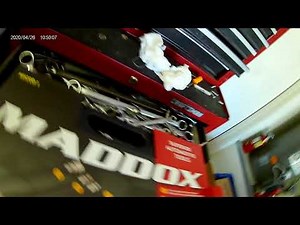 The Joe Dunnrite Show: Watch Joe check the compression on the Geo Tracker using the Maddox tester